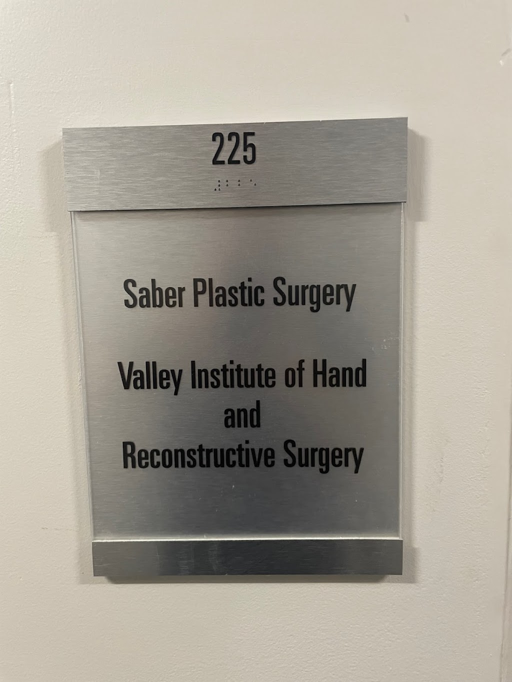 Saber Plastic Surgery | 16260 Ventura Blvd Suite 225, Encino, CA 91436, USA | Phone: (818) 626-5330