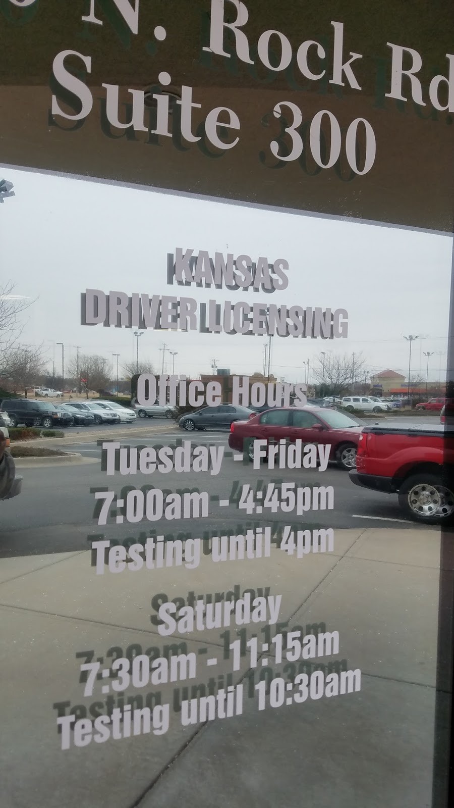 Kansas Driver Licensing | 620 N Rock Rd #300, Derby, KS 67037, USA | Phone: (316) 788-8749