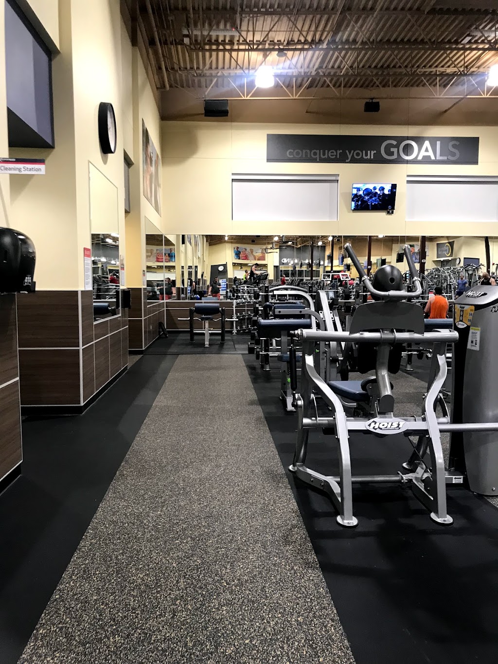 24 Hour Fitness | 1601 N Hardin Blvd, McKinney, TX 75071, USA | Phone: (469) 678-3840