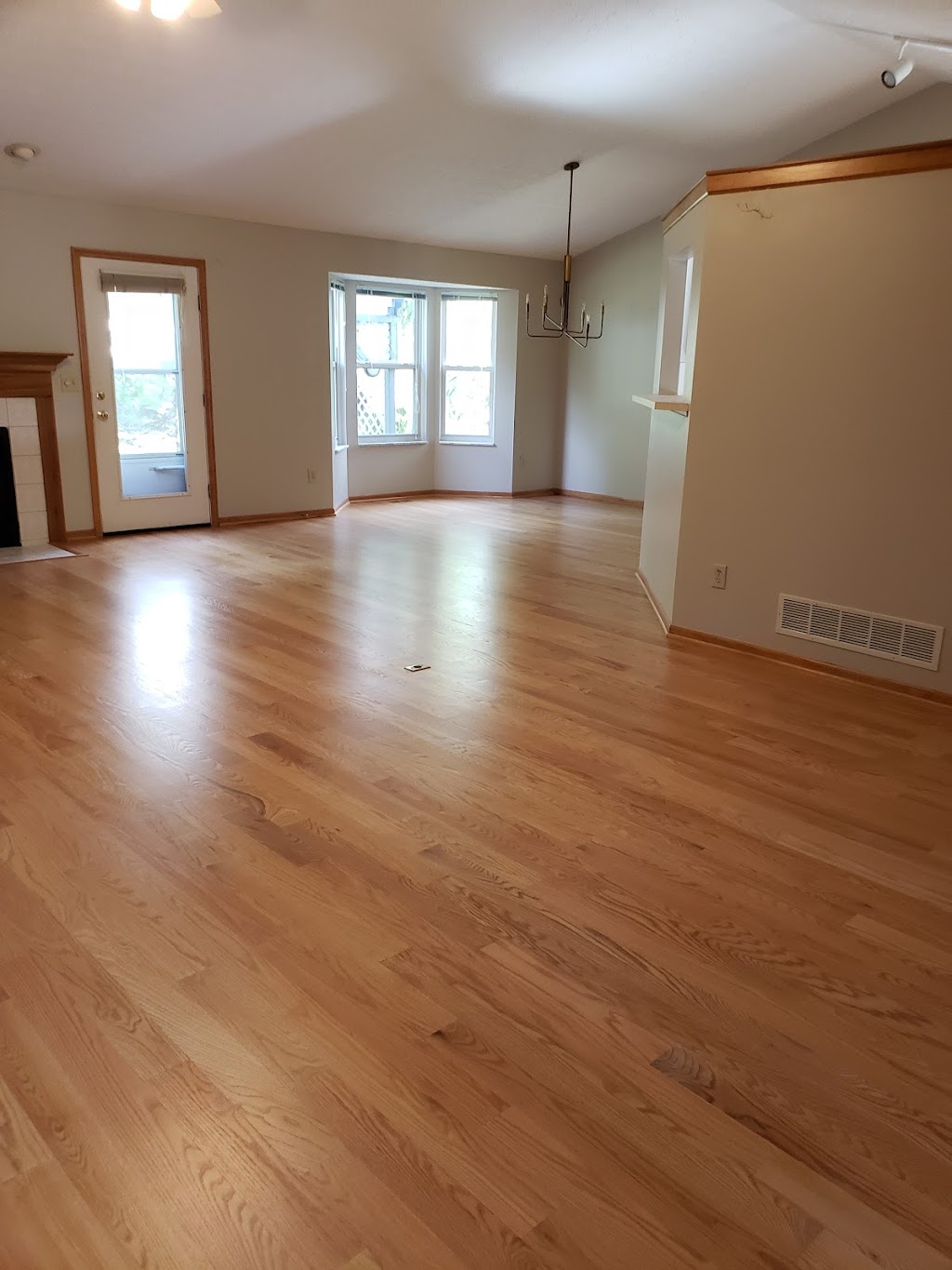 Deibles Hardwood Floors, Inc. | 4000 S High St, Columbus, OH 43207, USA | Phone: (614) 497-0118