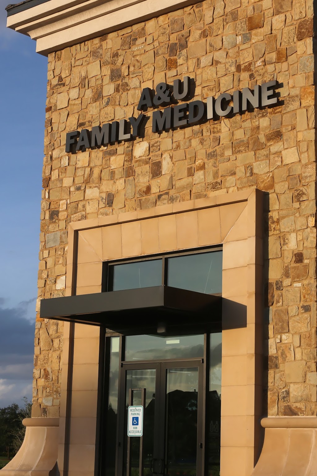 A&U Family Medicine: Hammad Zaidi MD | 17034 University Blvd Suite 900, Sugar Land, TX 77479, USA | Phone: (281) 895-7703