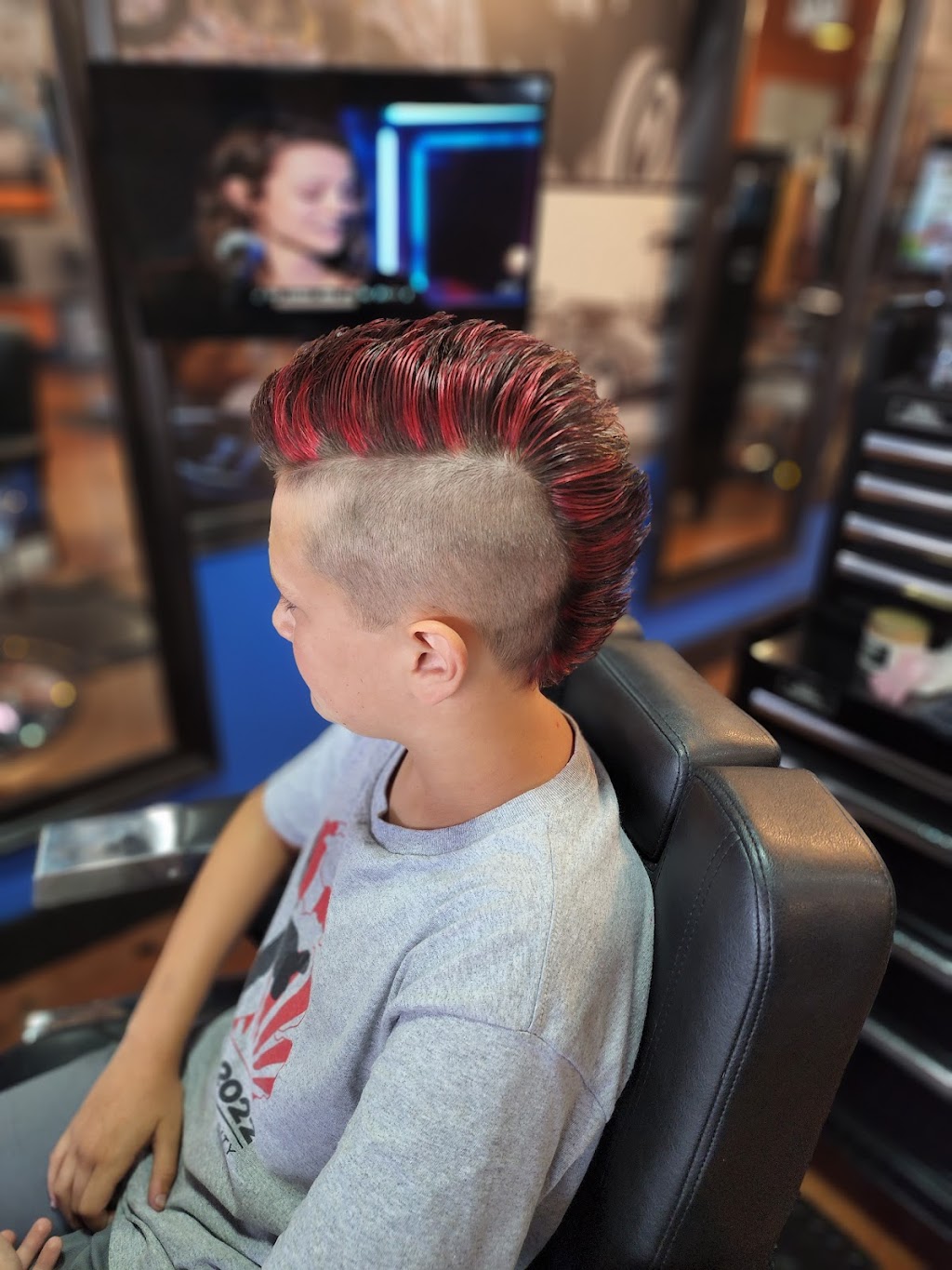 Hair Mechanix of Warren Mens Haircuts | 32385 Van Dyke Ave, Warren, MI 48093, USA | Phone: (586) 722-7896