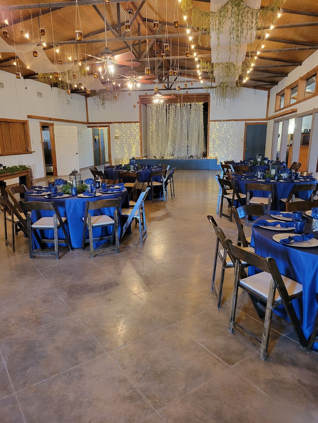 The Wildflower Country Inn and Event Center | 900 Ranch to Market 32, San Marcos, TX 78666, USA | Phone: (512) 749-9242