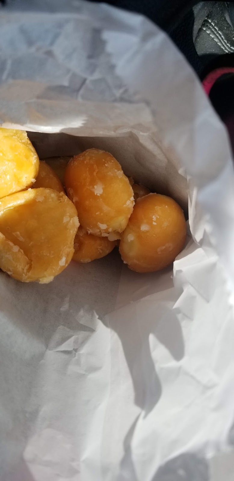 Golden Donut | 1531 W Mission Rd STE E, San Marcos, CA 92069, USA | Phone: (760) 471-0999