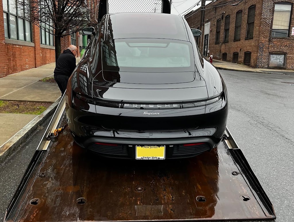 Bronx River Towing | 159 Bronx River Rd, Yonkers, NY 10704, USA | Phone: (914) 776-2255