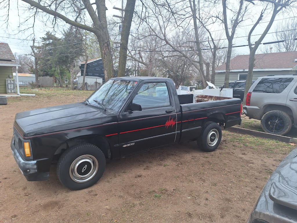 Back 40 Garage LLC | 2225 Ave O, Lyons, KS 67554, USA | Phone: (620) 680-0687