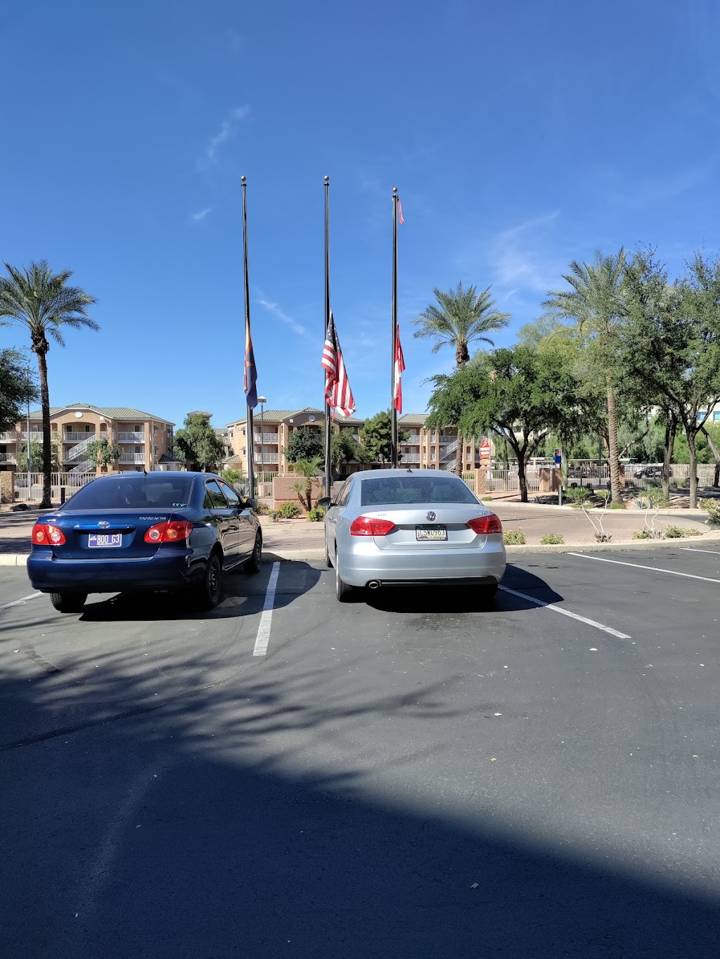 PetSmart Corporate Office | 19601 N 27th Ave, Phoenix, AZ 85027, USA | Phone: (888) 839-9638