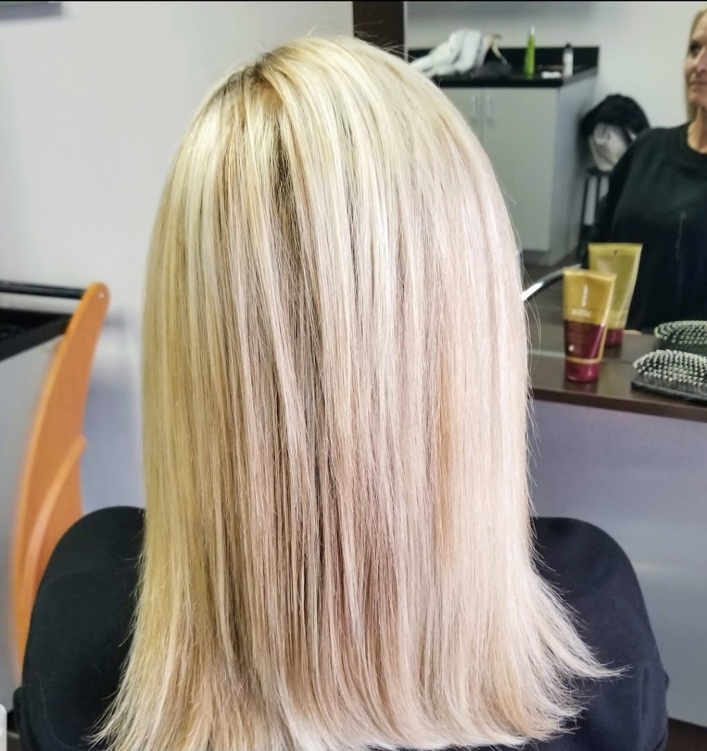 Diane & Company Hair Salon | Phenix Salon Suites 1017, N Central Expy Suite 200, Plano, TX 75075, USA | Phone: (469) 974-2200