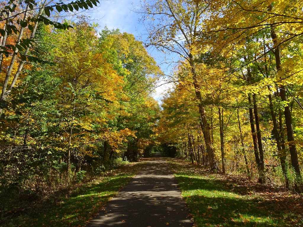 Bike and Hike Trail - Silver Springs Lot Trailhead | 5027 Stow Rd, Stow, OH 44224, USA | Phone: (330) 867-5511