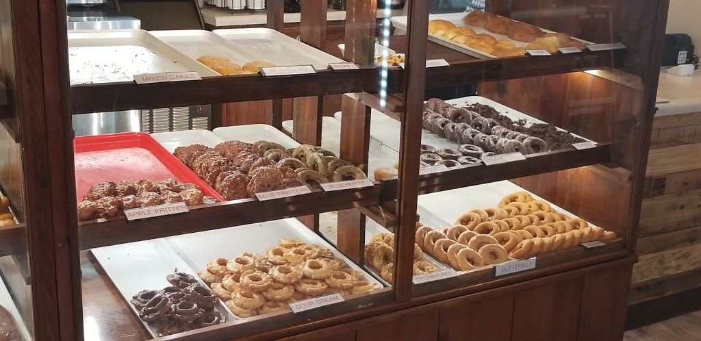 Dough In The Box DONUTS - Marietta | 3184 Austell Rd SW, Marietta, GA 30008, USA | Phone: (770) 436-5155