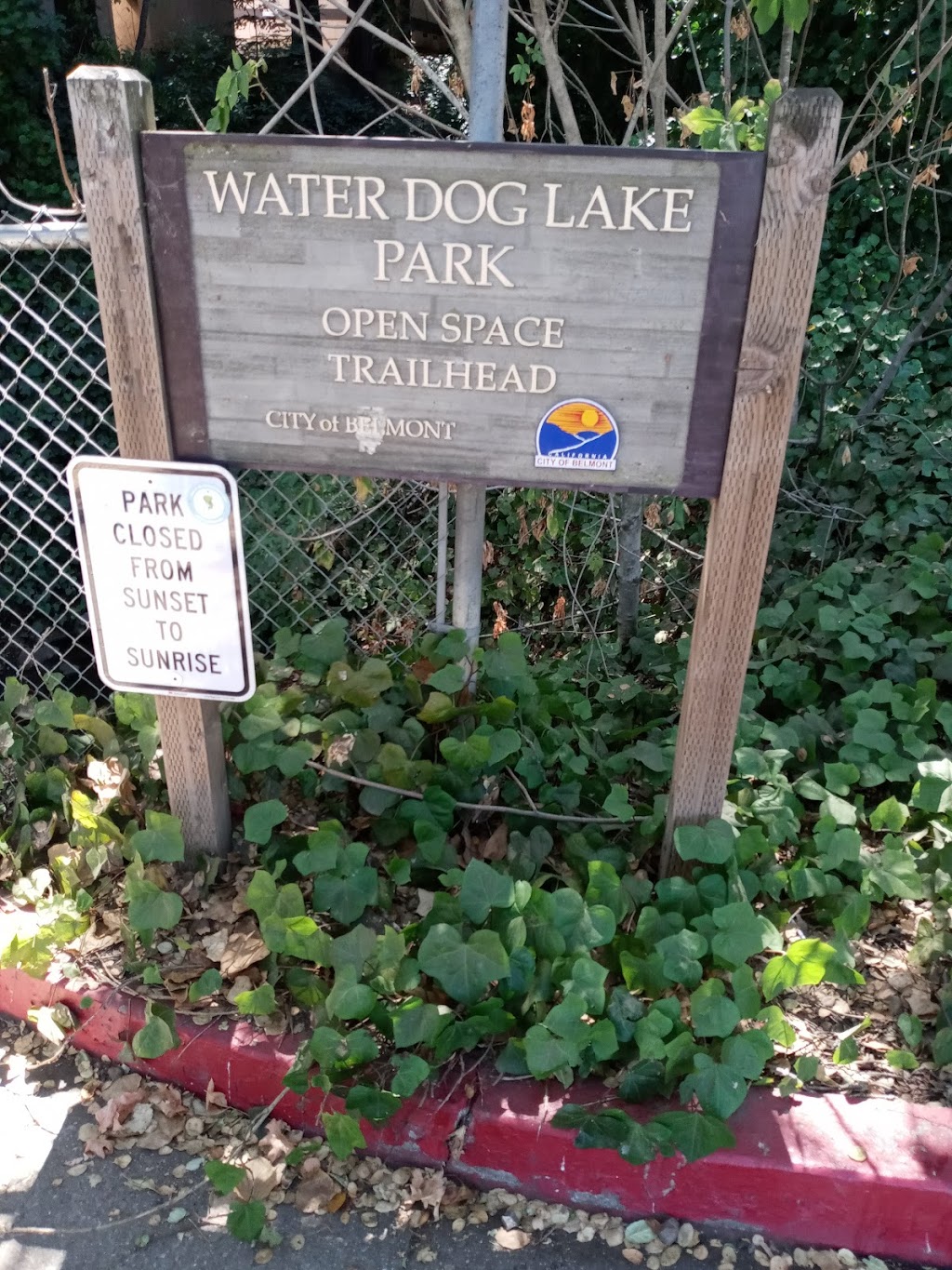 Water Dog Lake Trail head | 2400 Lyall Way, Belmont, CA 94002, USA | Phone: (650) 595-7441