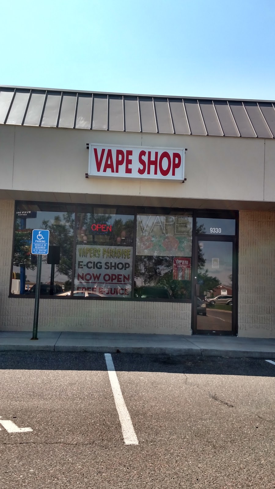 Vapors Paradise | 9330 Lexington Ave NE, Circle Pines, MN 55014, USA | Phone: (763) 283-5947