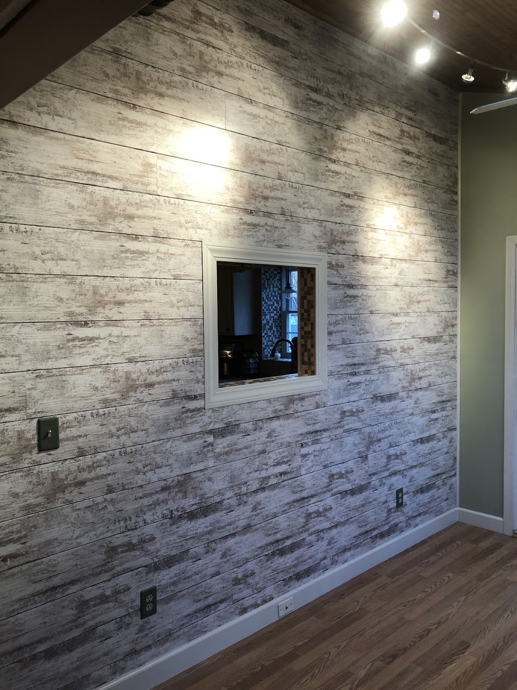 Custom Tile & Bath | 1560 State Line, Masury, OH 44438, USA | Phone: (330) 647-9044