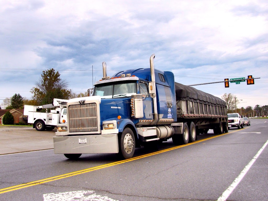 Aetna Freight Lines Inc | 100 Industry Dr, Pittsburgh, PA 15275, USA | Phone: (412) 490-7777