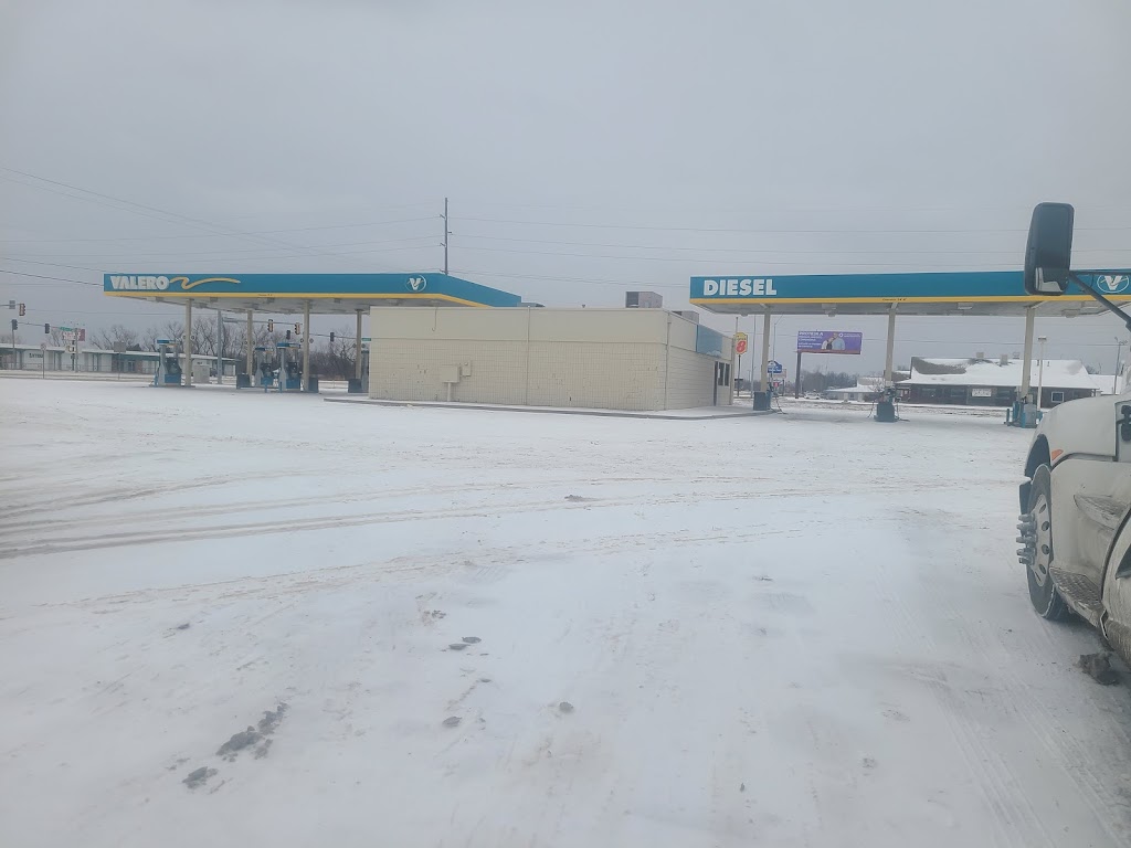 Valero | 2300 S 32nd St, Muskogee, OK 74401, USA | Phone: (210) 345-2000