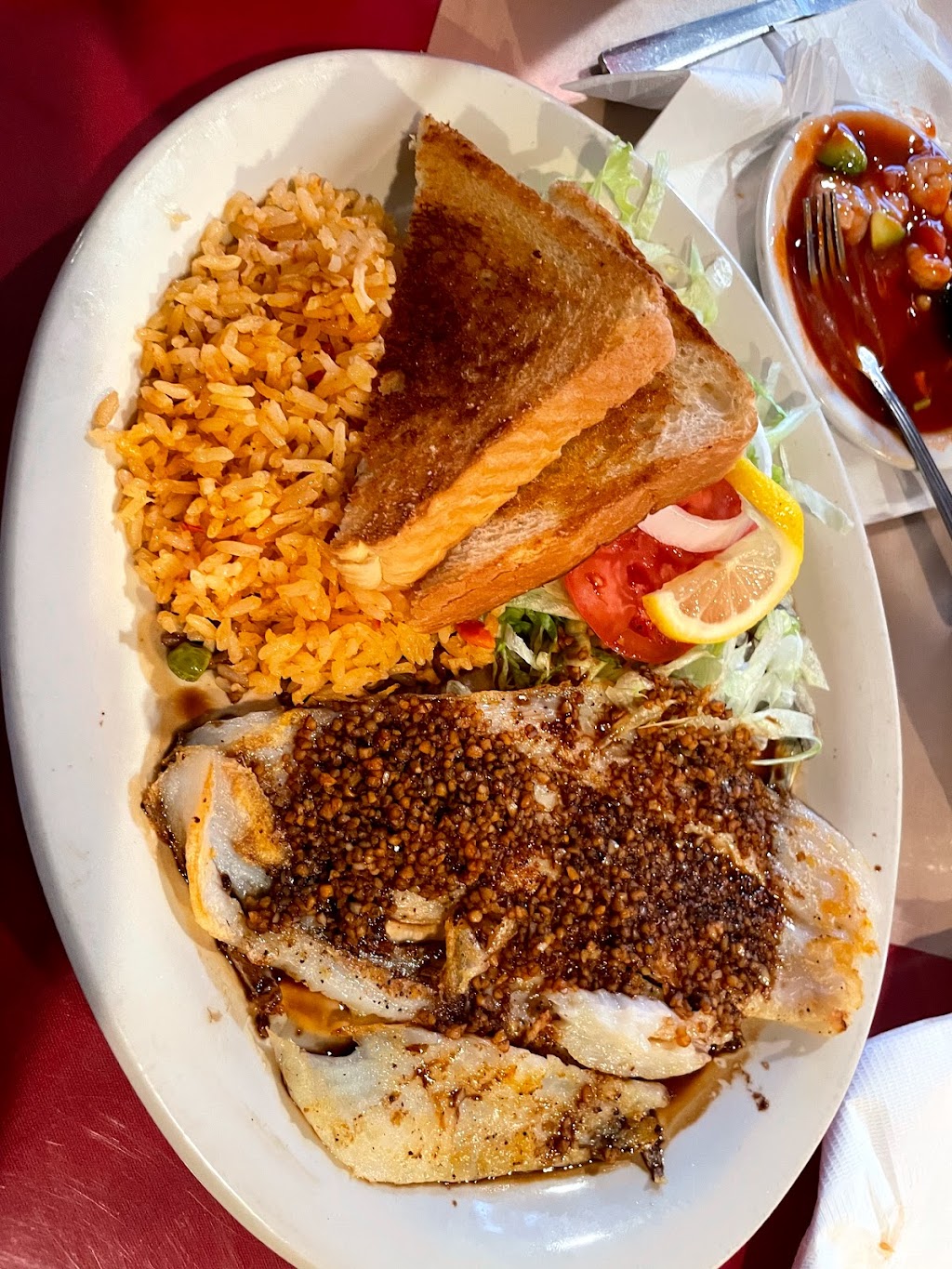 La Isla Restaurant | 2201 E Pioneer Pkwy, Arlington, TX 76010, USA | Phone: (817) 459-1498