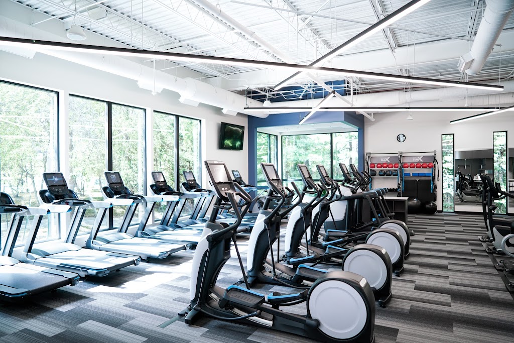 J-Fit Health Club | 8900 Little River Turnpike, Fairfax, VA 22031, USA | Phone: (703) 537-3007