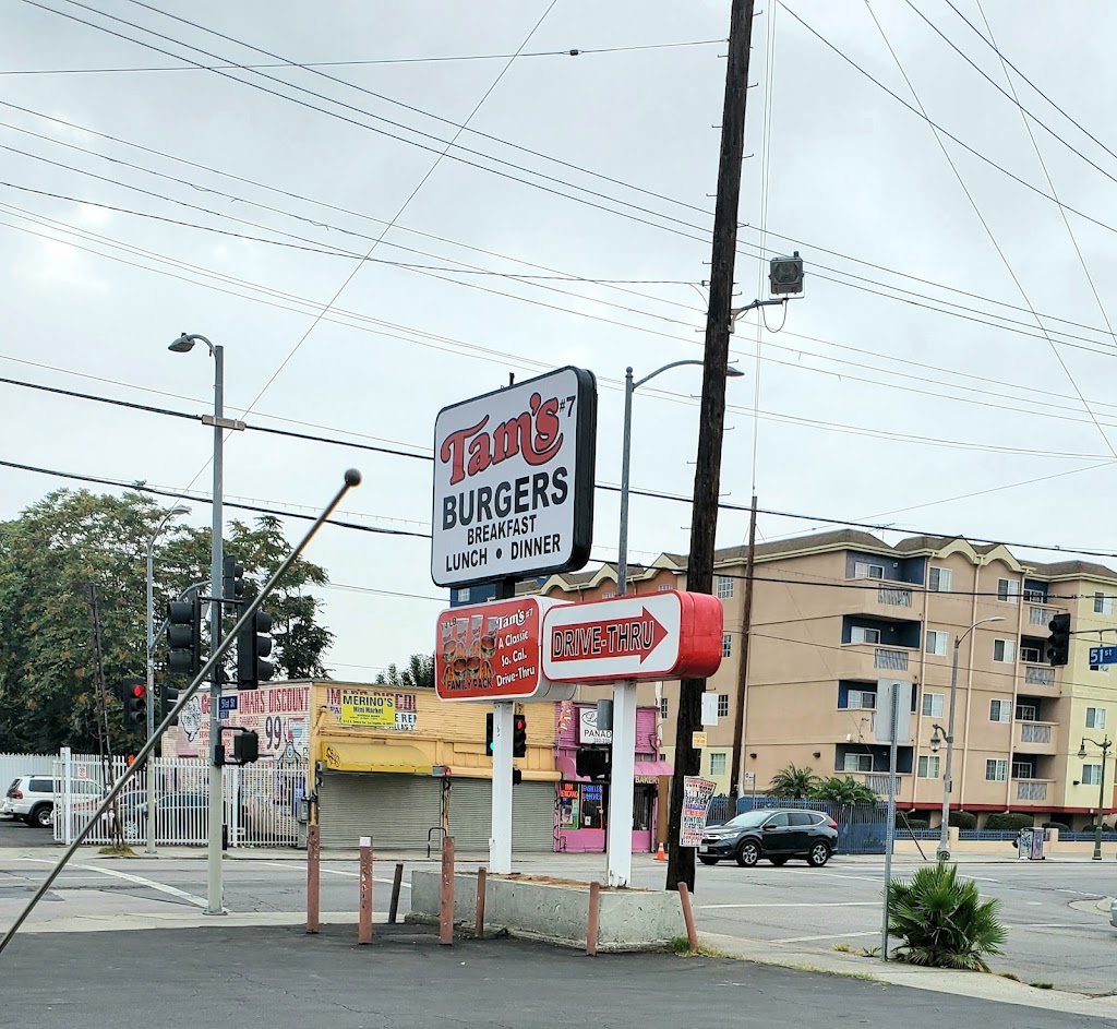 Tams Burgers | 5023 S Central Ave, Los Angeles, CA 90011, USA | Phone: (323) 233-1320