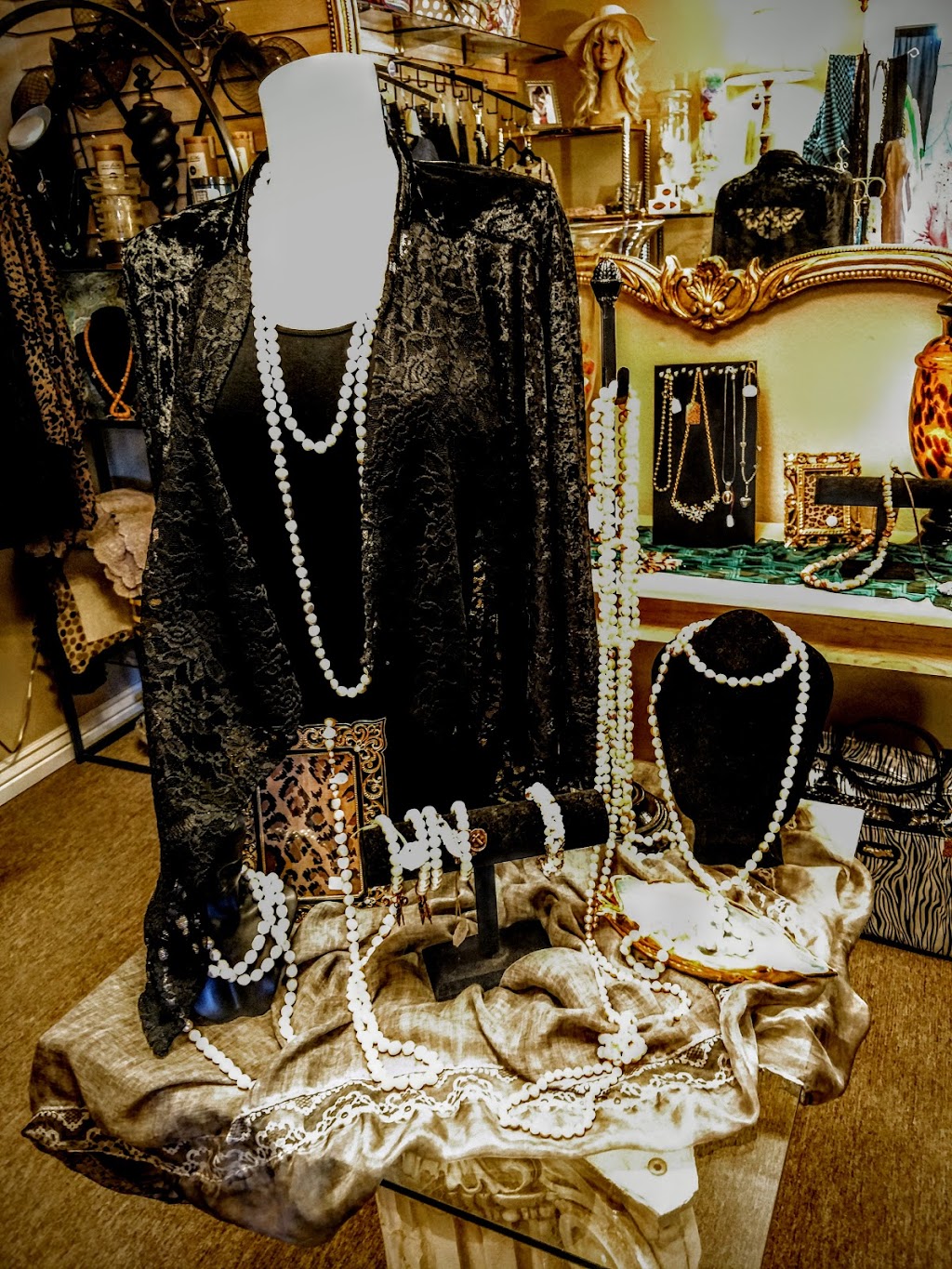 Heartland Boutique | 225 E Main St, Florence, CO 81226, USA | Phone: (719) 784-7620