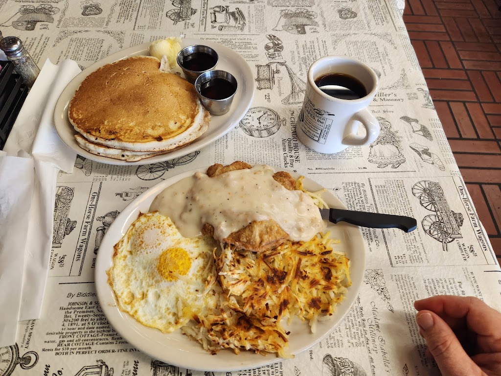 Golden Egg Omelet House | 316 W Mission Ave #102, Escondido, CA 92025, USA | Phone: (760) 489-6420