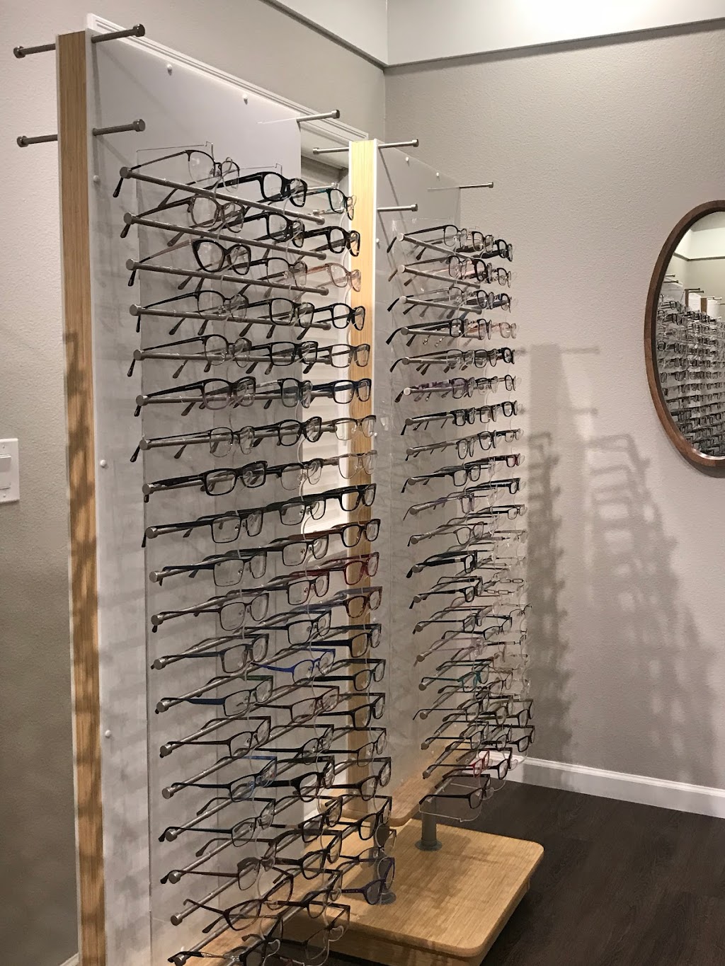 The Spectacle Maker @ Overlake EyeCare | 1837 156th Ave NE #201, Bellevue, WA 98007, USA | Phone: (425) 643-2020