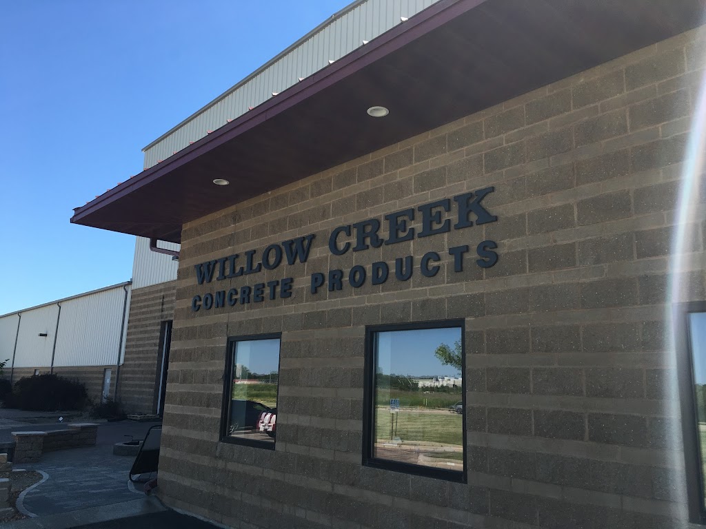 Willow Creek Concrete Products | 3701 Park Ave, Faribault, MN 55021, USA | Phone: (507) 331-3198