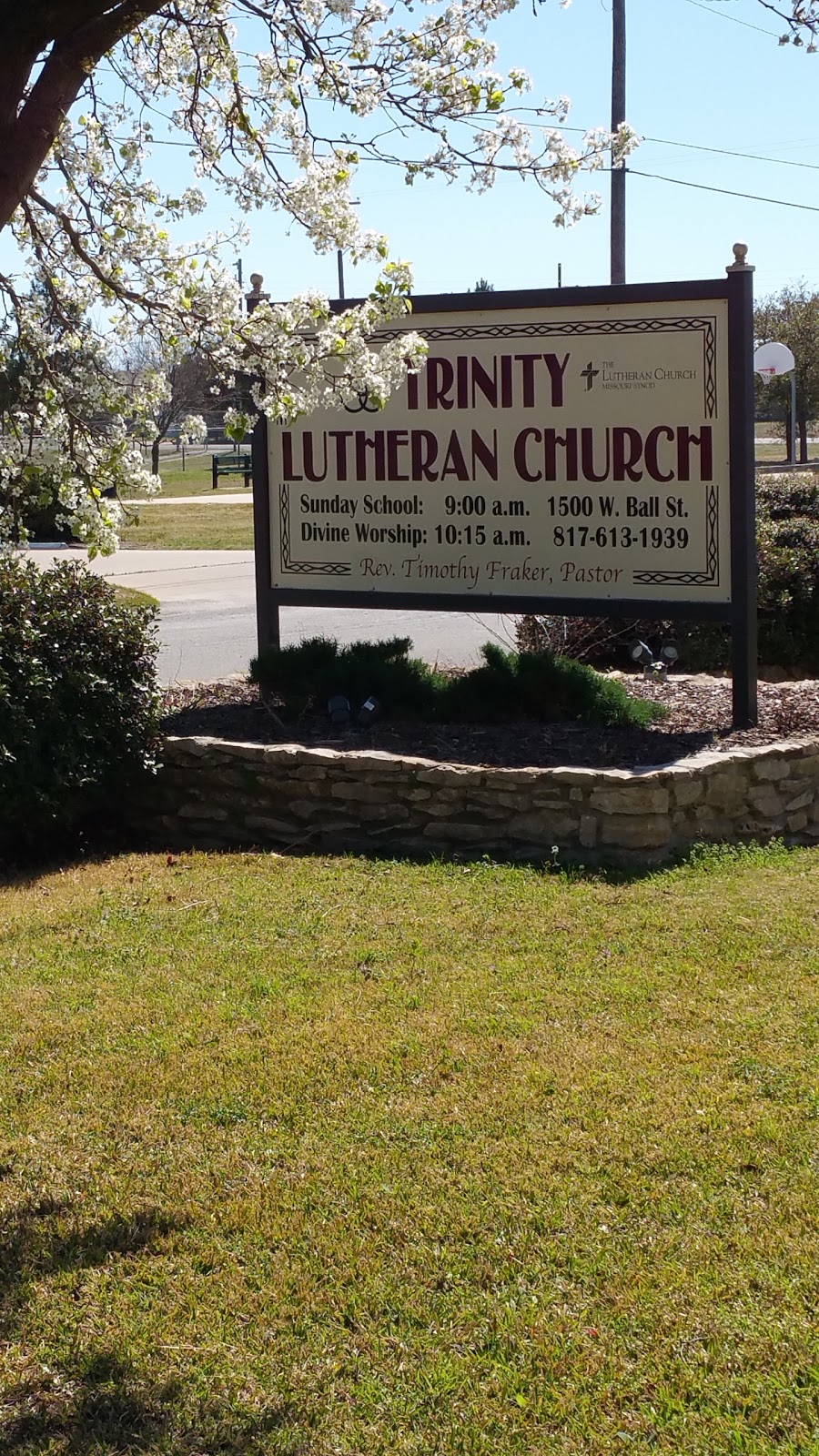 Trinity Lutheran Church | 1500 W Ball St, Weatherford, TX 76086, USA | Phone: (817) 613-1939