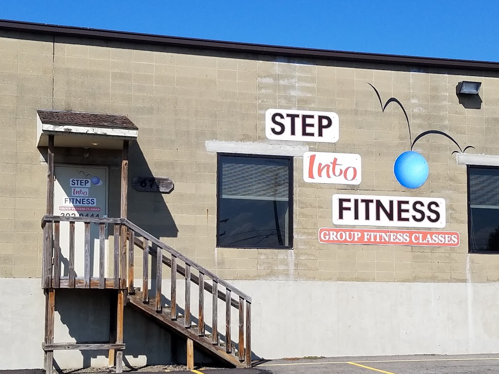 Step Into Fitness | 671 1/2 N Sandusky St, Mt Vernon, OH 43050, USA | Phone: (740) 392-0444