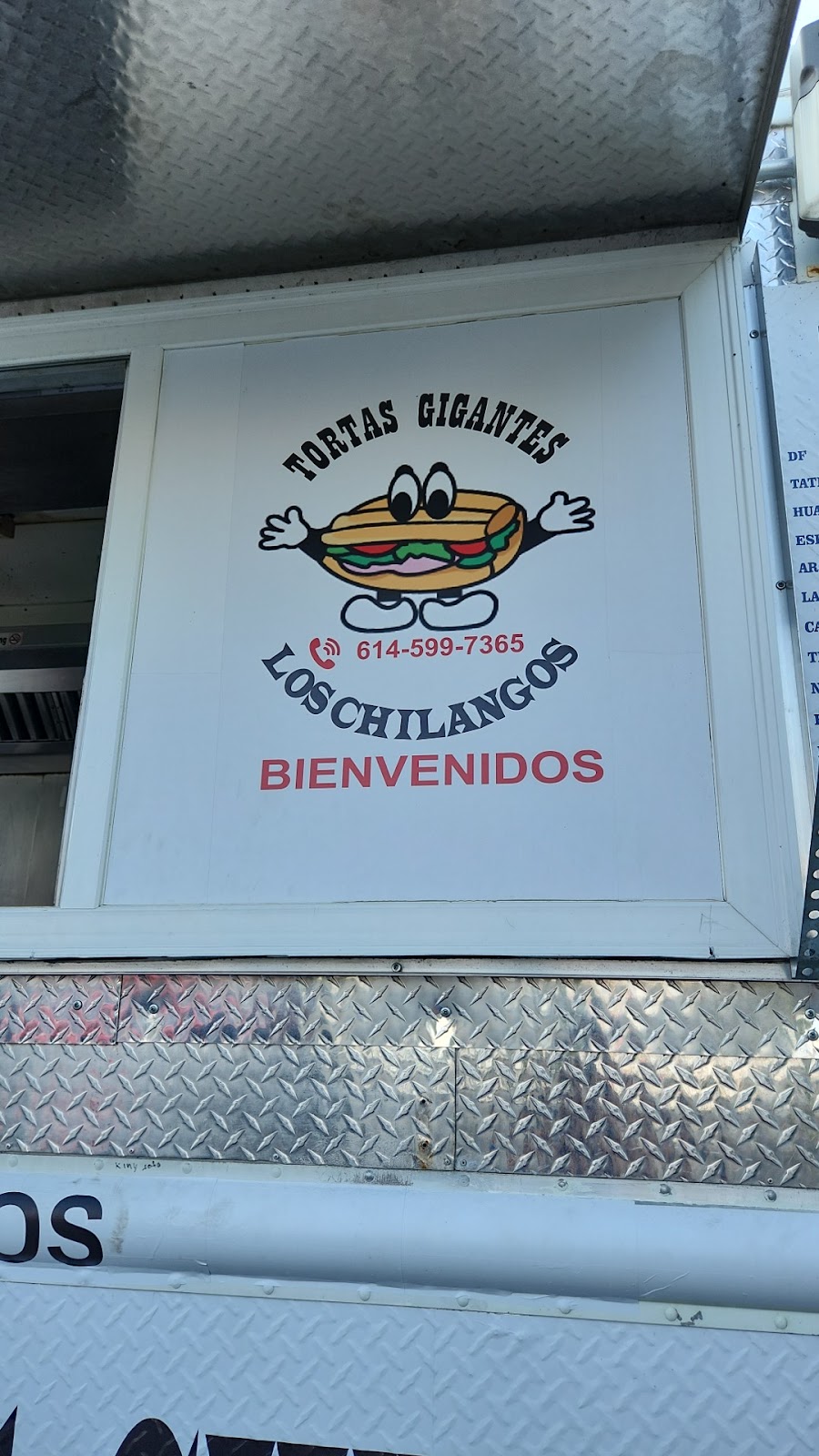 Tortas los chilangos | Sullivant Ave &, Wedgewood Dr, Columbus, OH 43228, USA | Phone: (614) 599-7365