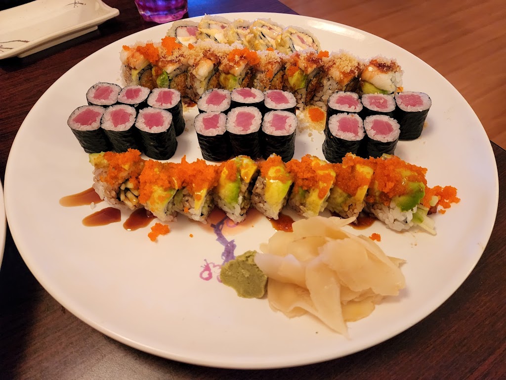 Fin Fusion Sushi Bar | 2862 S Church St, Murfreesboro, TN 37127 | Phone: (615) 494-3442