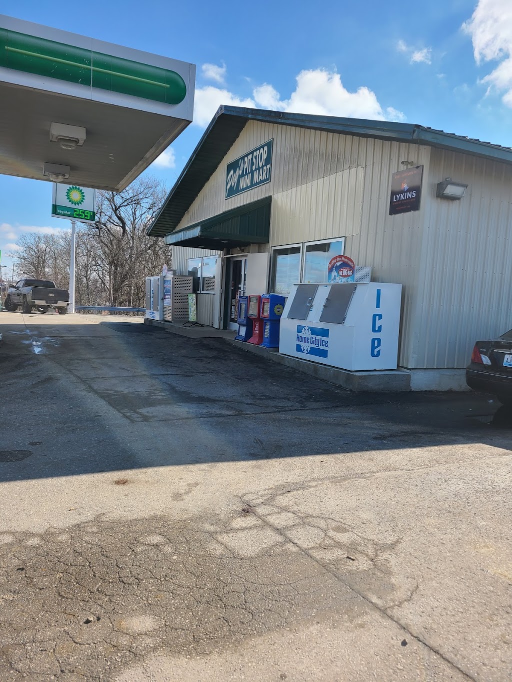 Peg's Pit Stop 1690 Owenton Rd, Corinth, KY 41010