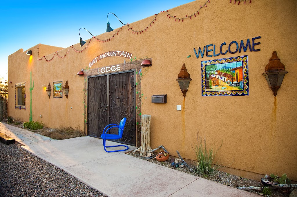Cat Mountain Lodge | 2720 S Kinney Rd, Tucson, AZ 85735, USA | Phone: (520) 578-6085