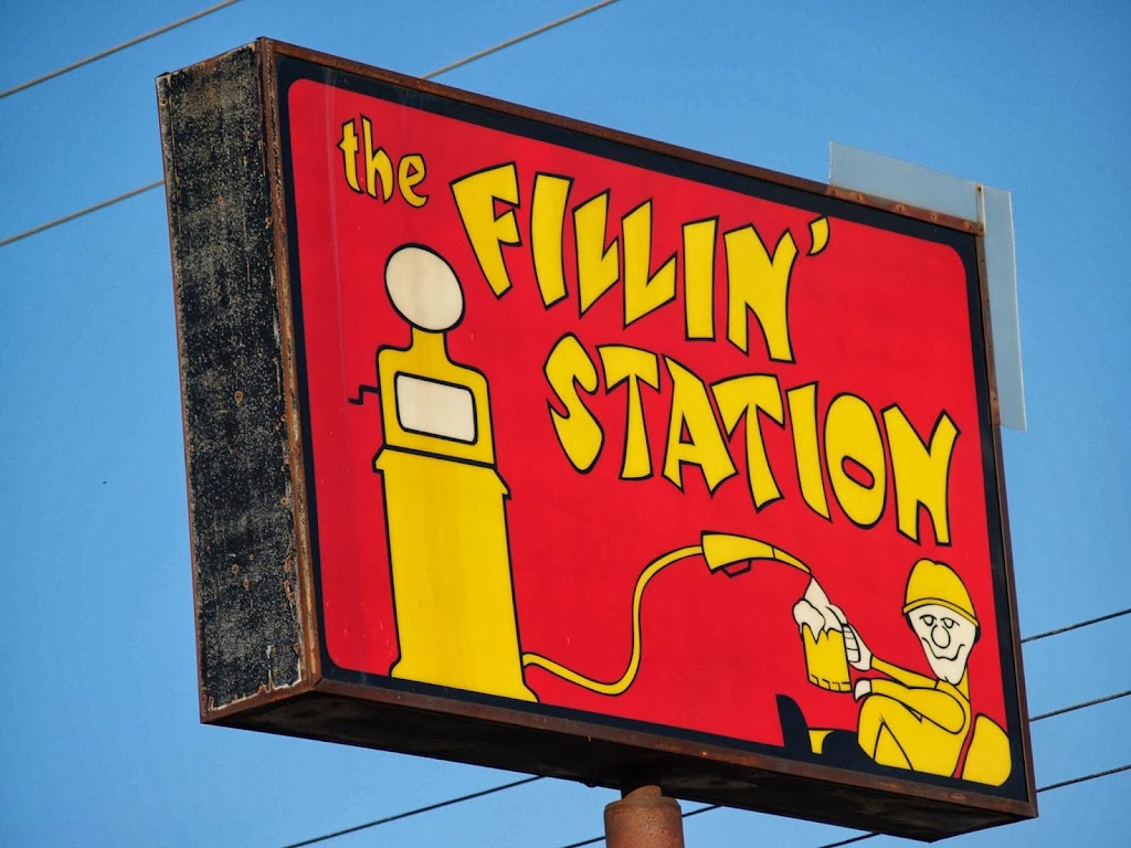 The Fillin Station Bar & Grill | 49434 Gratiot Ave, New Baltimore, MI 48051, USA | Phone: (586) 949-0030