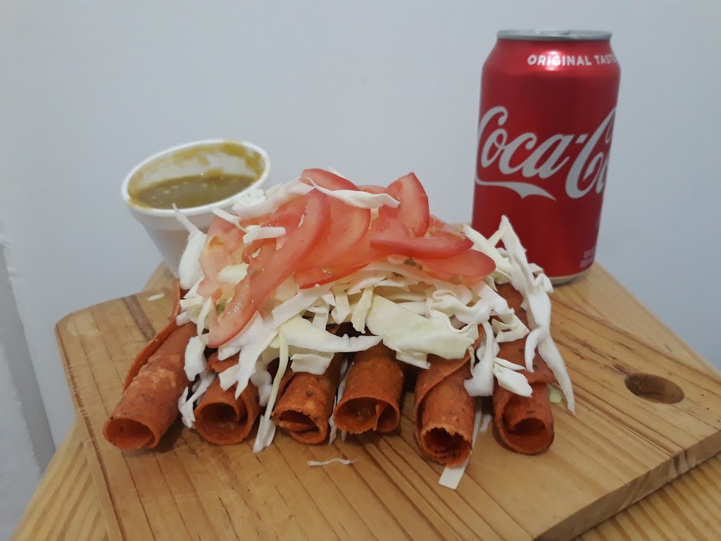 Tacos dorados de papa "EL BOMBON" | Francisco de Paula 136, Infonavit Fundadores, 88275 Nuevo Laredo, Tamps., Mexico | Phone: 867 169 0518