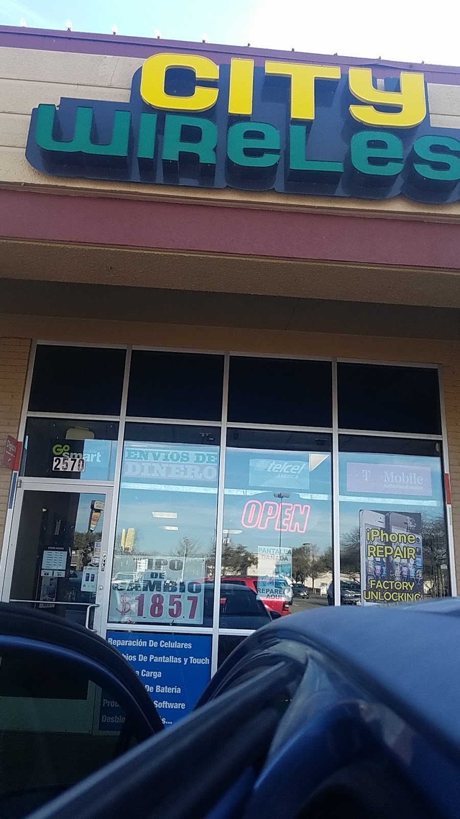 City Wireless Cell Phone Repair iPhone iPad Fix Samsung Galaxy | 2570 Gus Thomasson Rd, Dallas, TX 75228, USA | Phone: (972) 686-9648