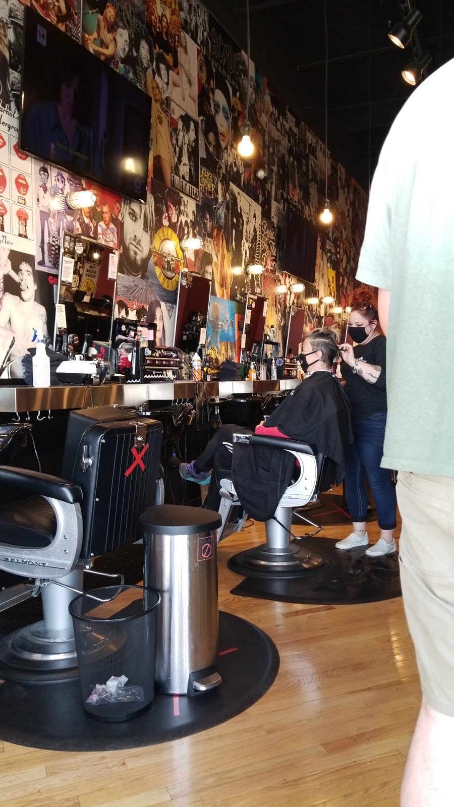 Floyds 99 Barbershop | 23890 E Smoky Hill Rd Unit #2, Aurora, CO 80016 | Phone: (303) 427-3205