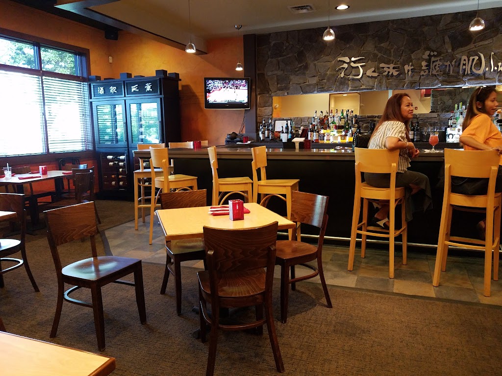 Benihana | 1200 E Higgins Rd, Schaumburg, IL 60173, USA | Phone: (847) 995-8201