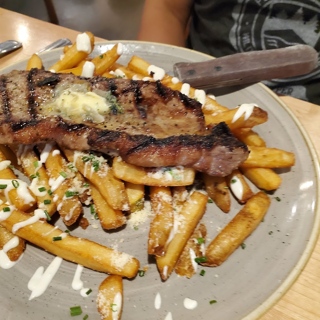 Culinary Dropout Kitchen + Bar | 200 Hwy 20 E, Fonthill, ON L0S 1E6, Canada | Phone: (289) 480-0266