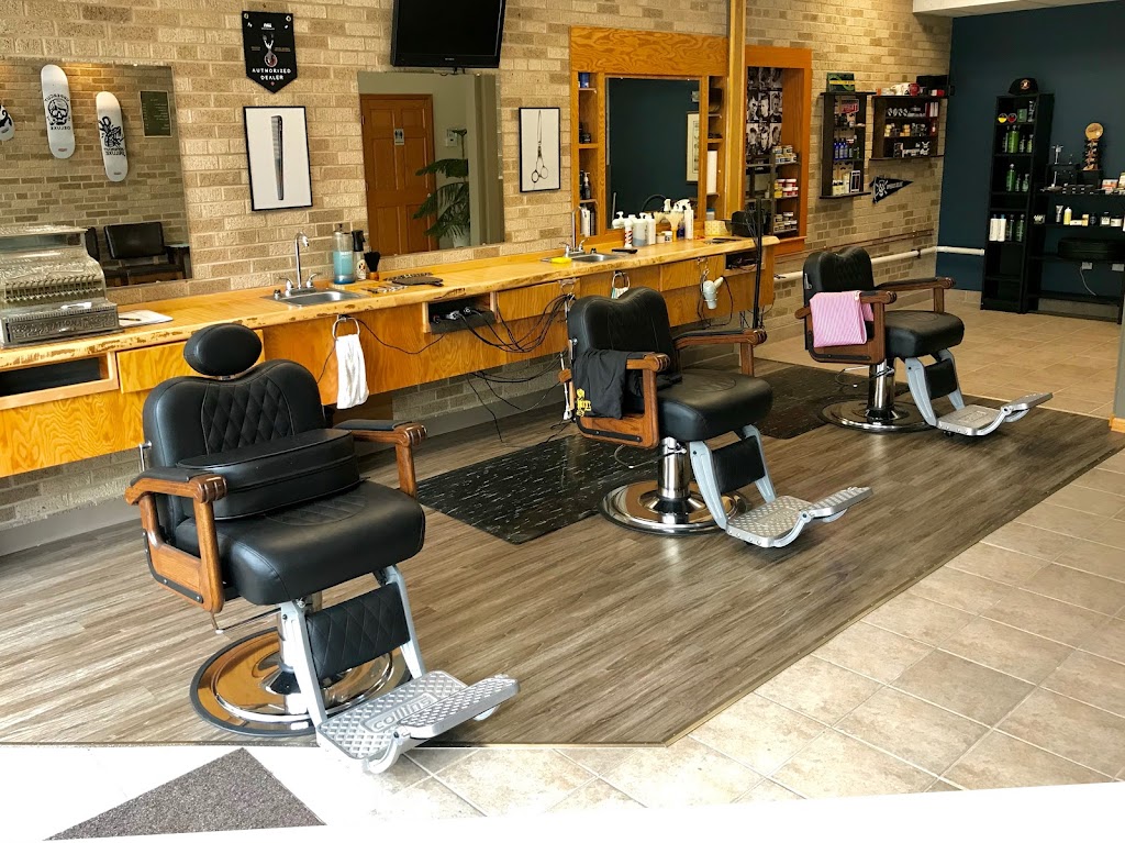 Nelsons Barbershop | 10 Liberty St #102, Deerfield, WI 53531, USA | Phone: (608) 764-2828
