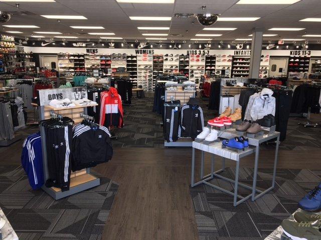 Hibbett Sports | 608 Granville St, Oxford, NC 27565, USA | Phone: (919) 690-0055