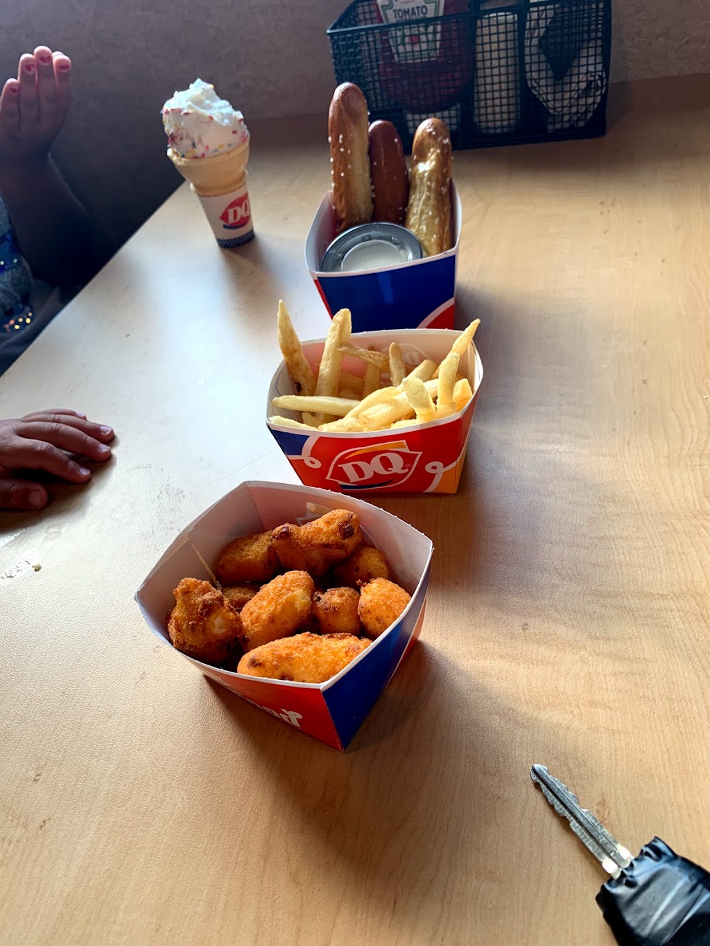 Dairy Queen Grill & Chill | 4712 Hamilton Middletown Rd, Liberty Township, OH 45011 | Phone: (513) 737-1398