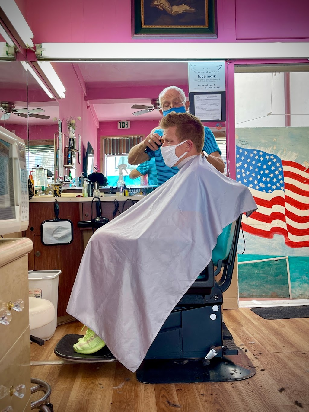 Manhattan Barbershop | 1203 Manhattan Ave, Manhattan Beach, CA 90266, USA | Phone: (310) 545-9058