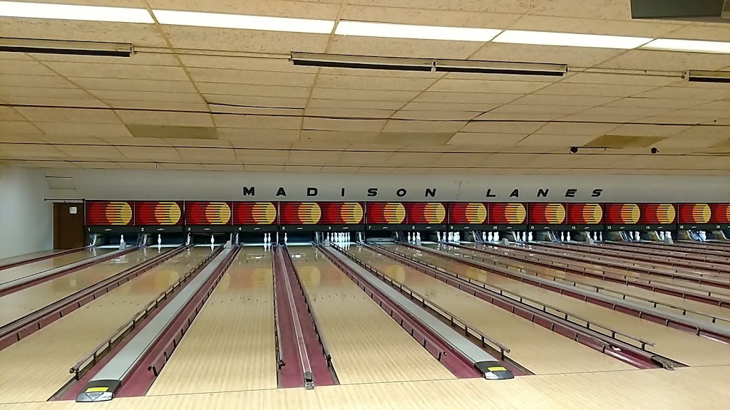 Madison Bowling Lanes | 690 N Main St, London, OH 43140, USA | Phone: (740) 852-1976