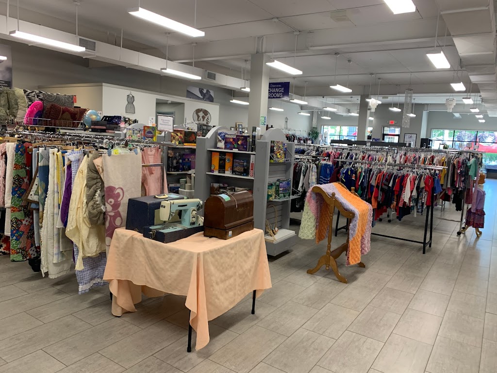 MCC Thrift on Mill | 58 Mill St W, Leamington, ON N8H 1S8, Canada | Phone: (519) 326-3665