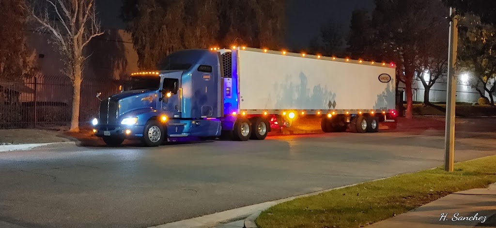 Sanchez Freight Trucking | 1782 N Main St, Los Angeles, CA 90031 | Phone: (323) 594-7216