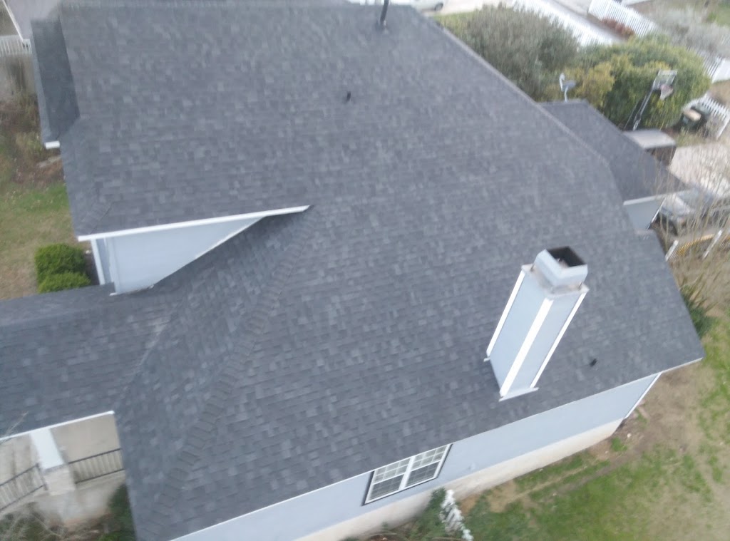 4M Roofing Company | 202 W Cedar St #1717, Lockhart, TX 78644, USA | Phone: (512) 299-8949