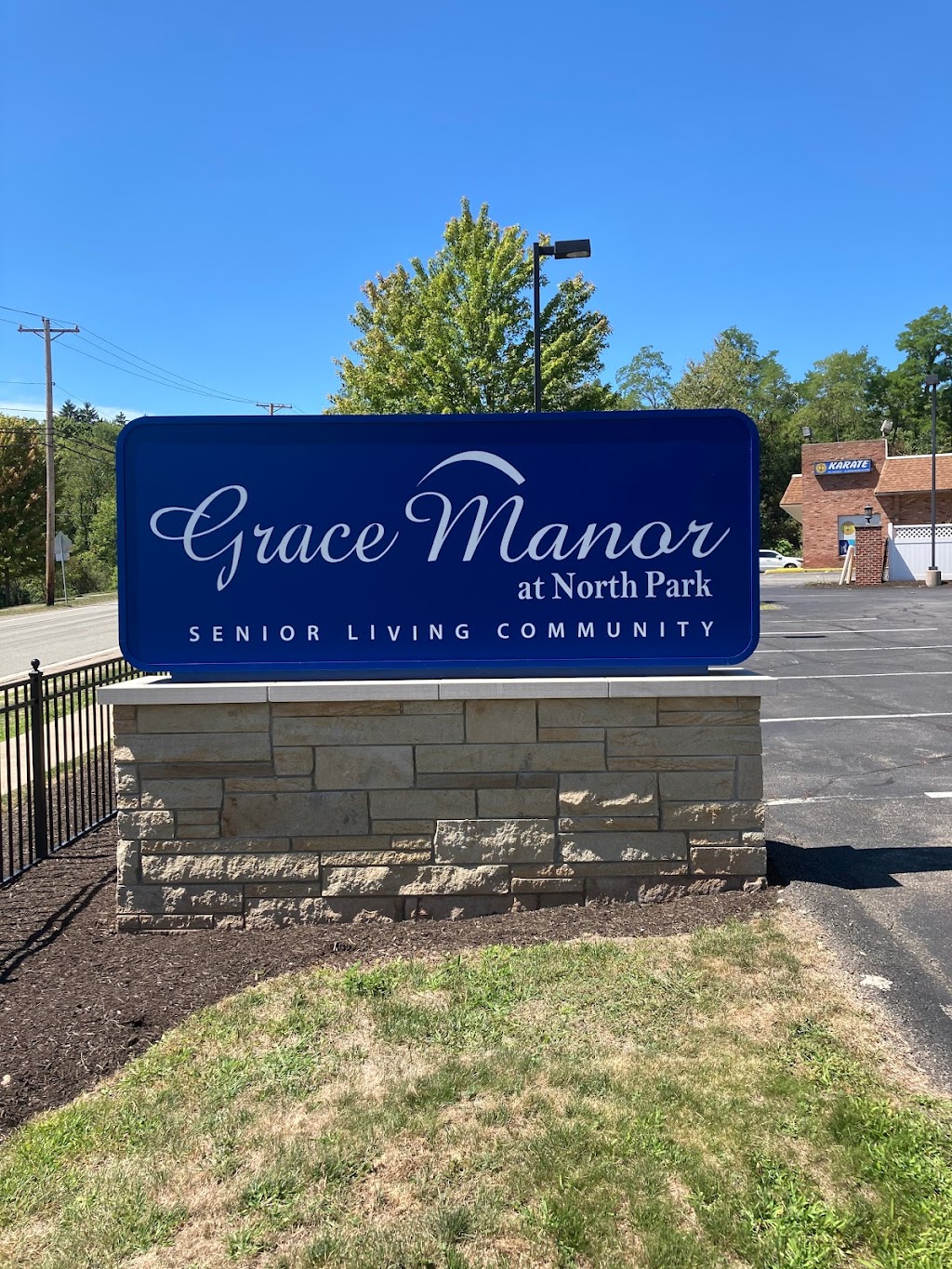 Grace Manor at North Park | 9565 Babcock Blvd, Allison Park, PA 15101, USA | Phone: (412) 367-4722