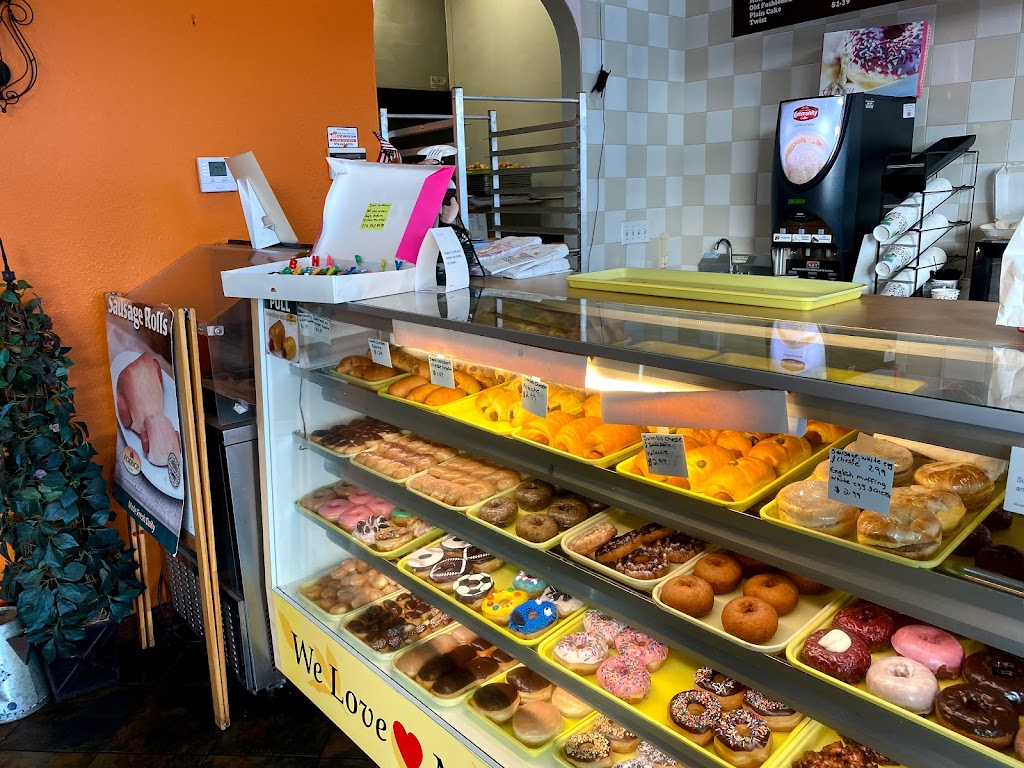 Forest Donuts | 7726 Forest Ln, Dallas, TX 75230 | Phone: (214) 363-4739