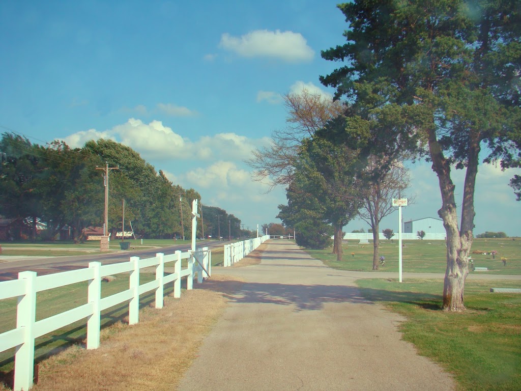 Dewey Cemetery | 411 E Don Tyler Ave, Dewey, OK 74029, USA | Phone: (918) 534-2272