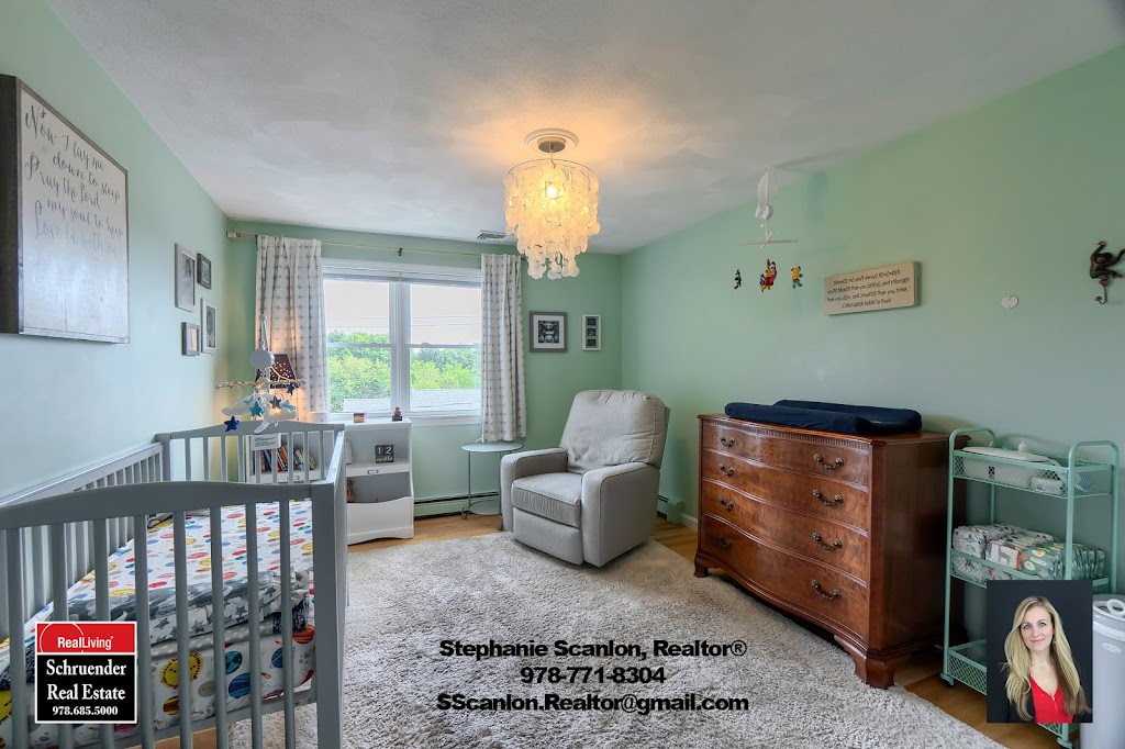 Stephanie Scanlon - Realtor | 73 Chickering Rd, North Andover, MA 01845, USA | Phone: (978) 771-8304